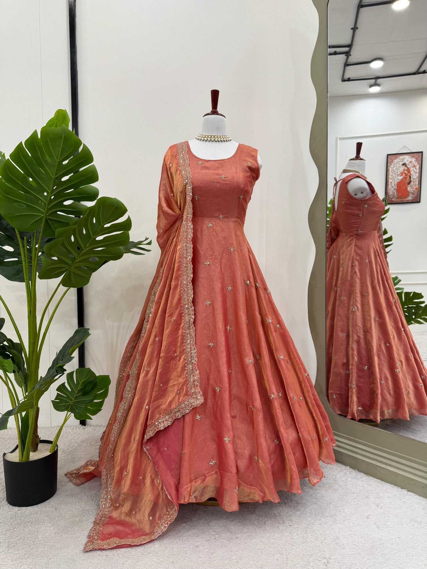 New Beautiful Fastival Specially Anarkali Gown