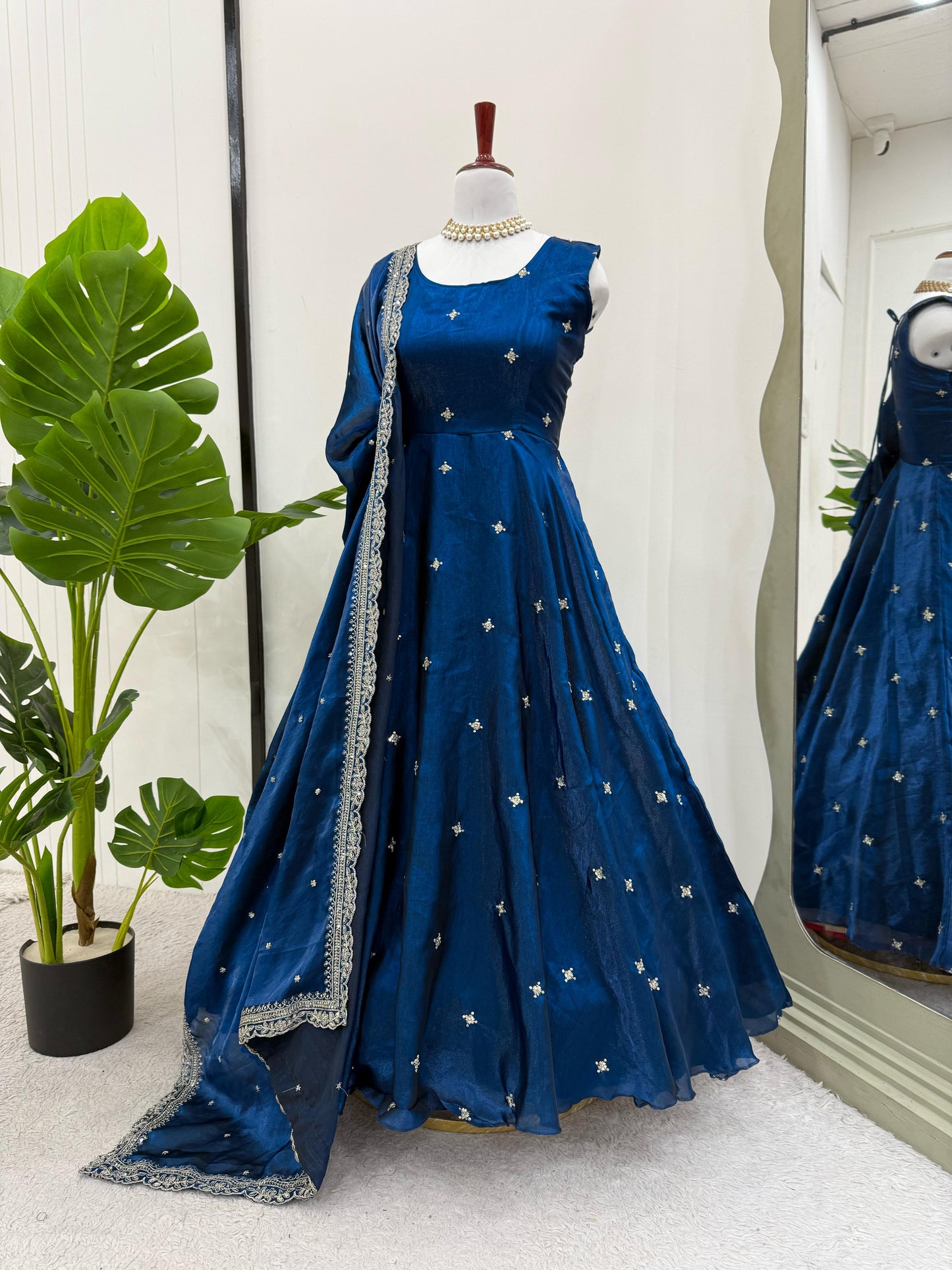 New Beautiful Fastival Specially Anarkali Gown