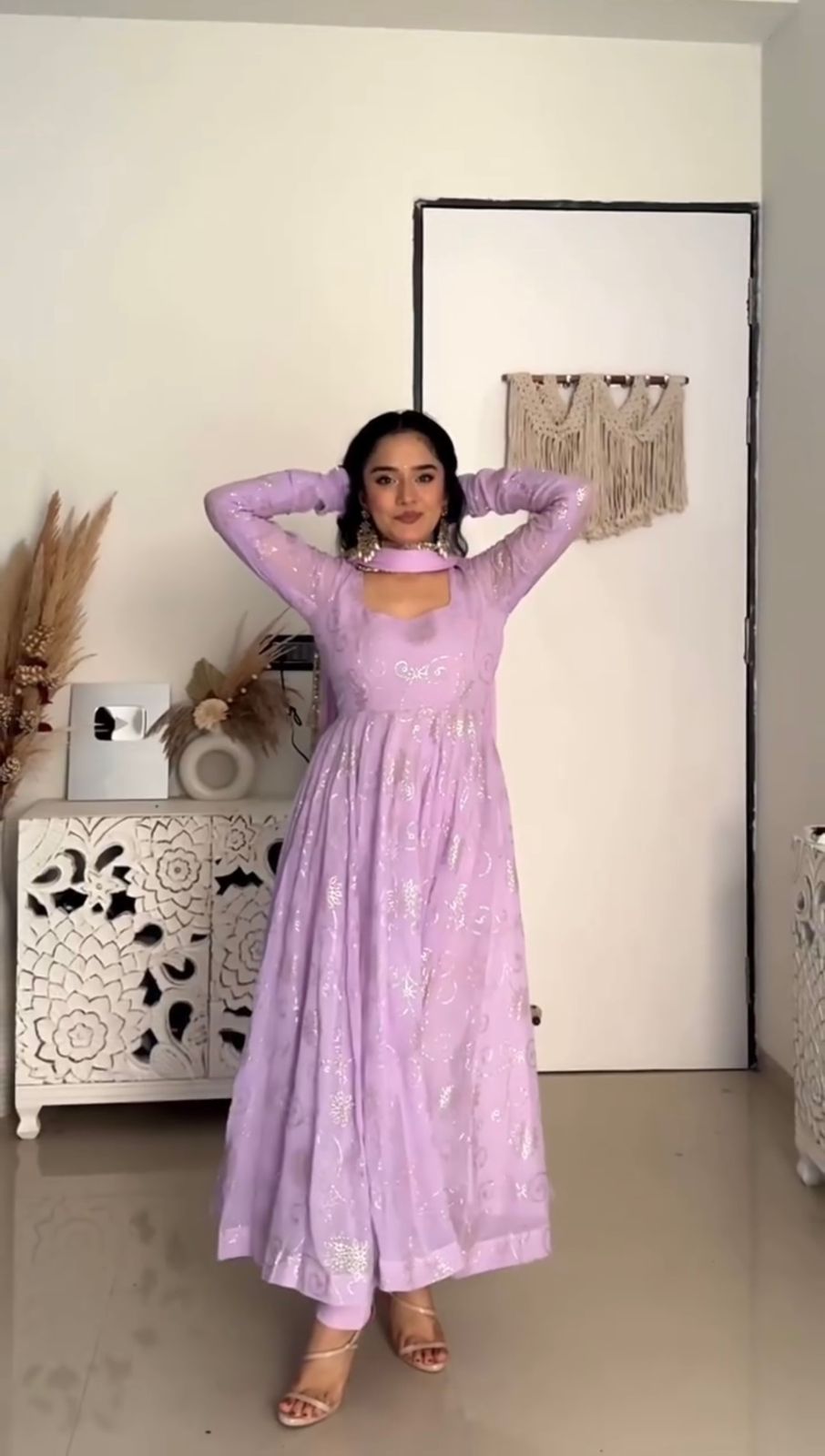 New Beautiful Heavy Anarkali Suit