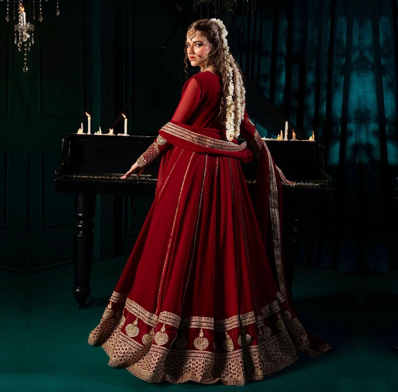 New Trending Anarkali Gown Set