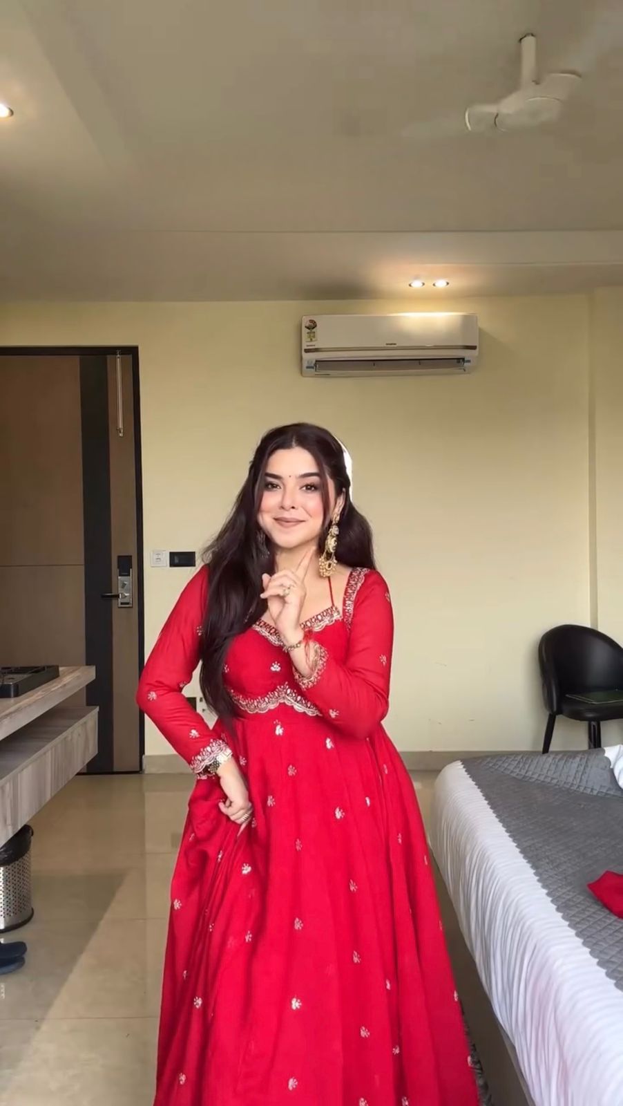 New Beautiful Gown Suit With Dupatta