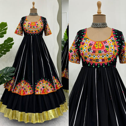 Navratri Special Handword Work Designe Black Lehngha choli