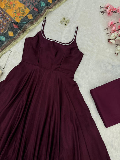 New Beautiful Anarkali Suit