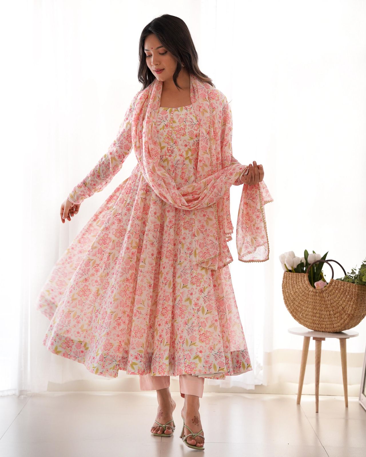 New beautiful Anarkali suit set