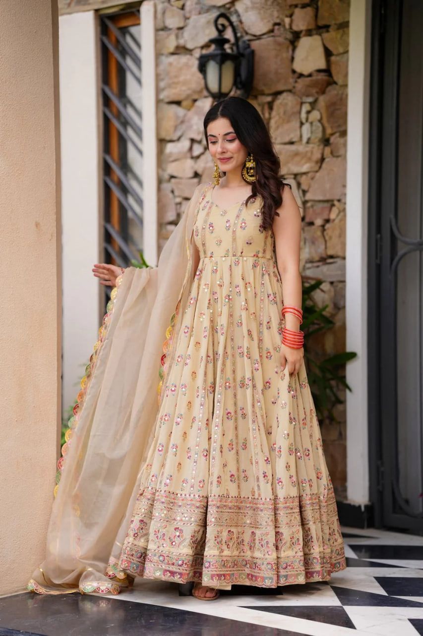 New Beautiful Anarkali Gown Suit
