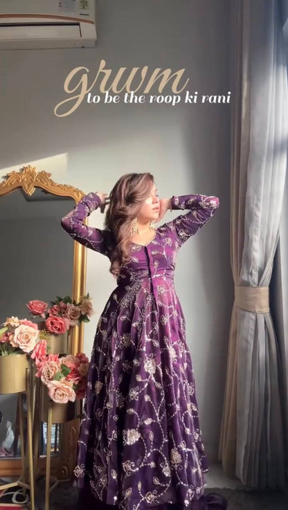 Beautiful Wedding Anarkali Gown Suit