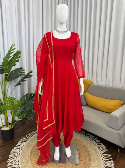 Beautiful New Wedding  Anarkali Suits