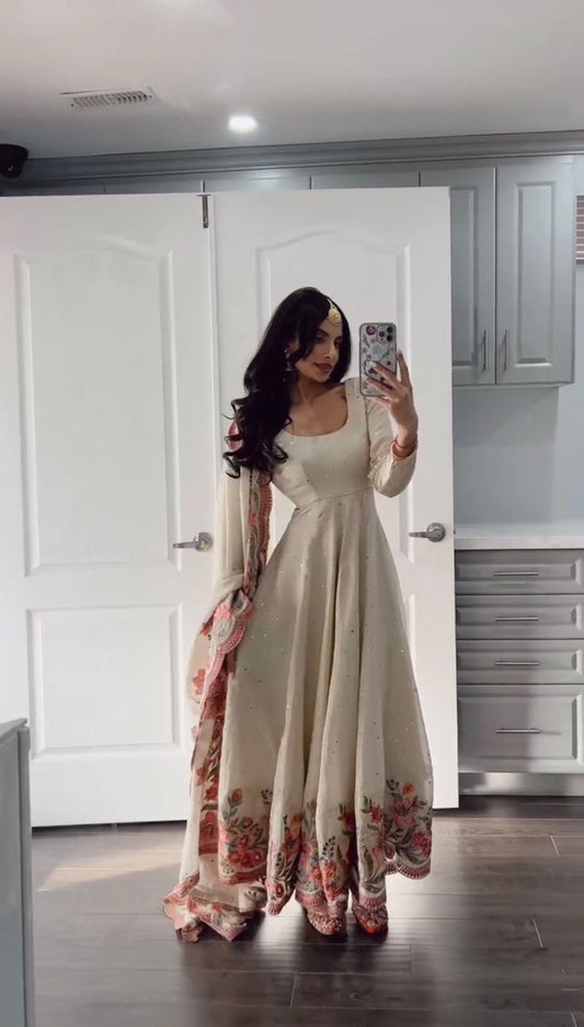 Most elegance Designer Chinnon Anarkali Suit Set