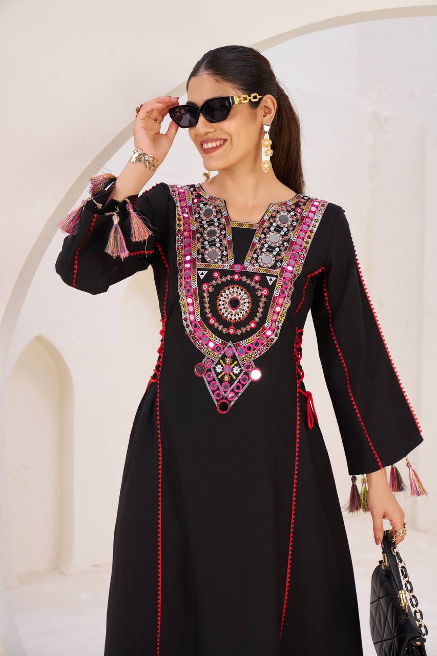 Most Beautiful Reyon White Color Suit